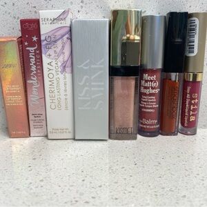 8 Piece Lip Bundle
